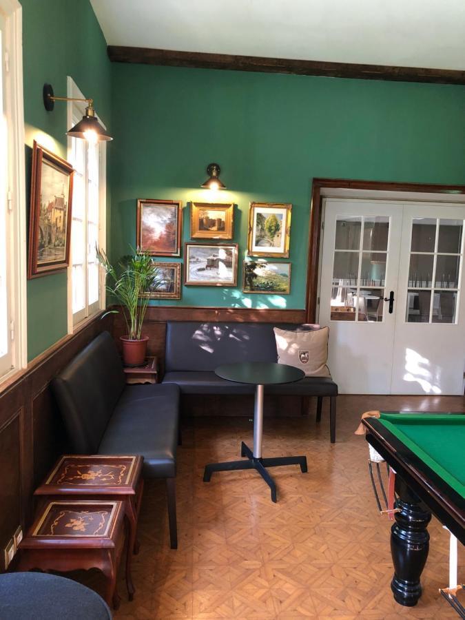 Hotel D'Artiste Pierrefontaine-les-Varans المظهر الخارجي الصورة