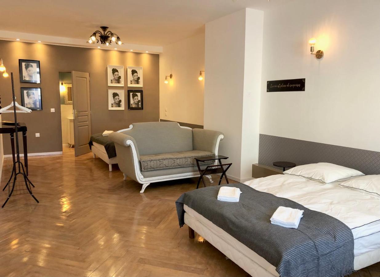 Hotel D'Artiste Pierrefontaine-les-Varans المظهر الخارجي الصورة