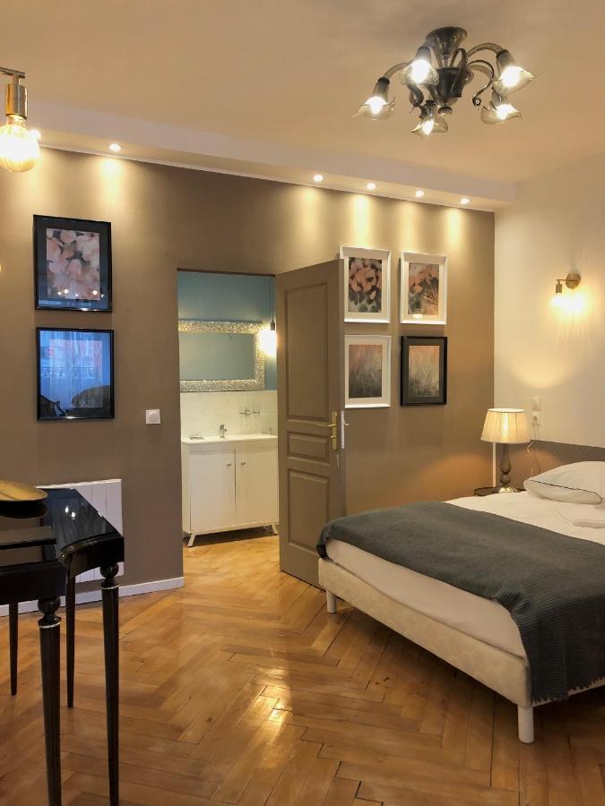 Hotel D'Artiste Pierrefontaine-les-Varans المظهر الخارجي الصورة